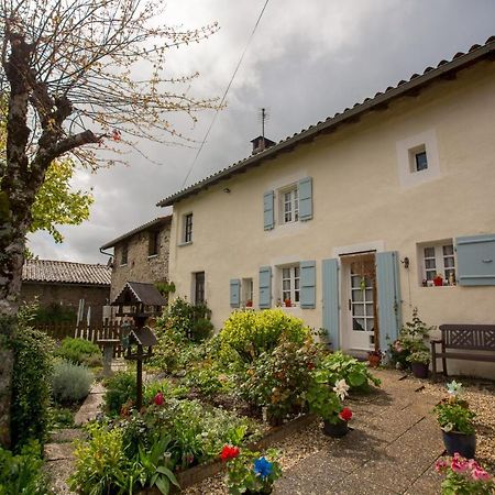 La Maison Des Fleurs Montembœuf Dış mekan fotoğraf
