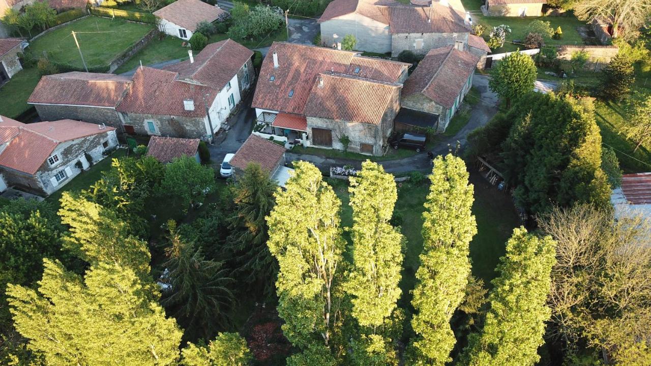 La Maison Des Fleurs Montembœuf Dış mekan fotoğraf