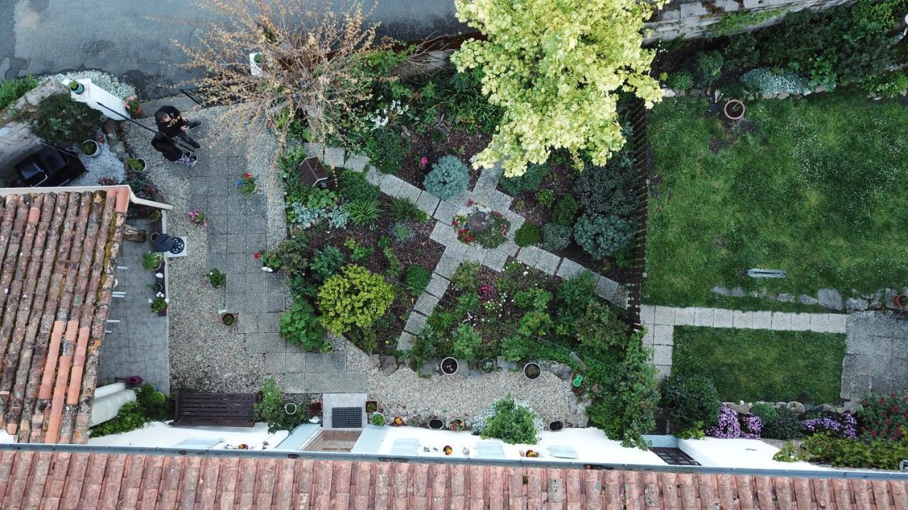 La Maison Des Fleurs Montembœuf Dış mekan fotoğraf